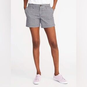 Old Navy Mid Rise Checkered Shorts Size 10 B-04